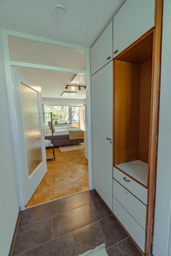 Studio Apartment Mit Parkplatz Oberesslingen ภายนอก รูปภาพ